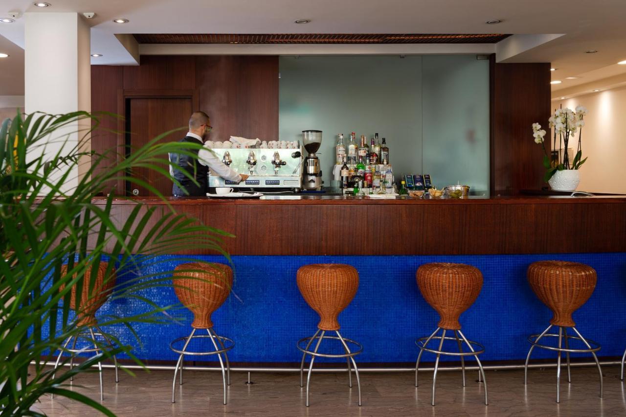 Hotel Maddalena Riccione Esterno foto
