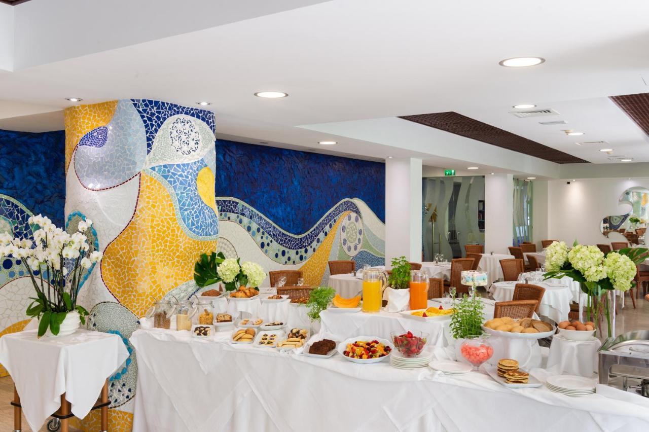 Hotel Maddalena Riccione Esterno foto