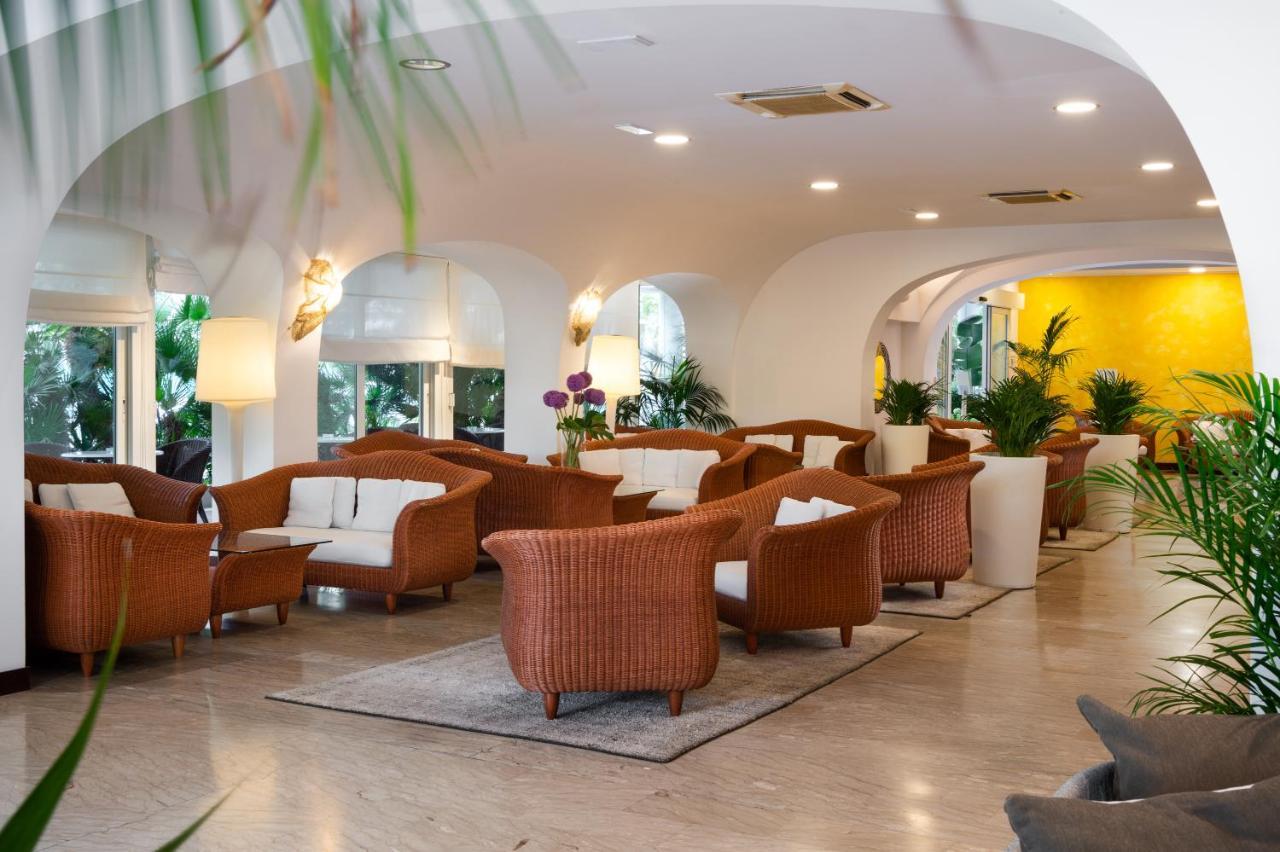 Hotel Maddalena Riccione Esterno foto