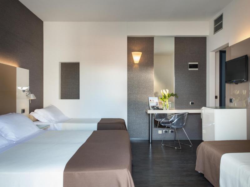 Hotel Maddalena Riccione Esterno foto